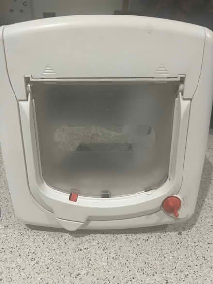 Photo of free Petsafe Magnetic Cat Flap (Wirksworth DE4) #1