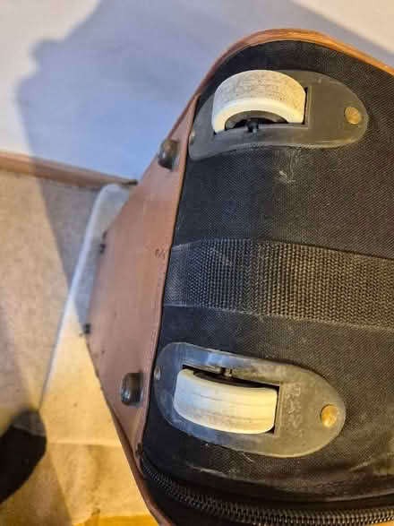 Photo of free Carlton Large suitcase (Eton SL4) #4