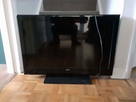 Photo of free 32'' tv (Baldock SG7) #1