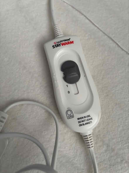 Photo of free Single electric blanket (Chapel Row RG7) #4
