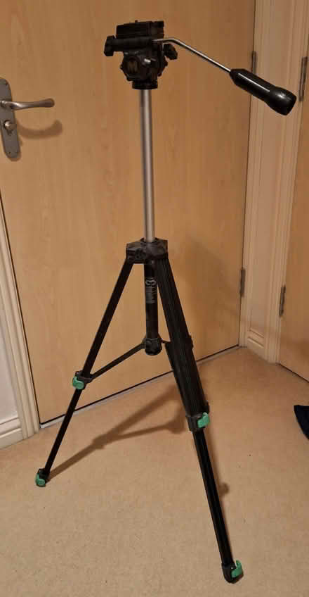Photo of free Tripod (Northenden M22) #3