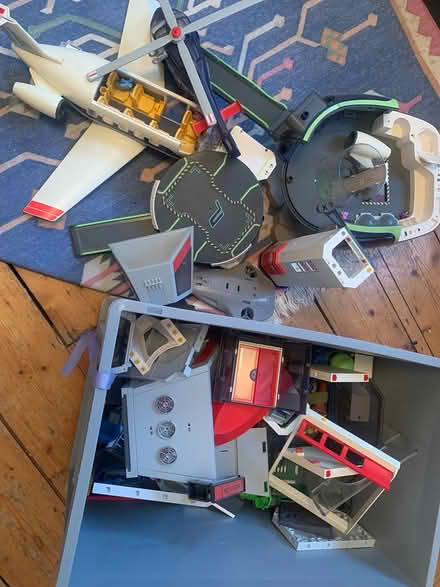 Photo of free playmobile (greenwich SE10) #1