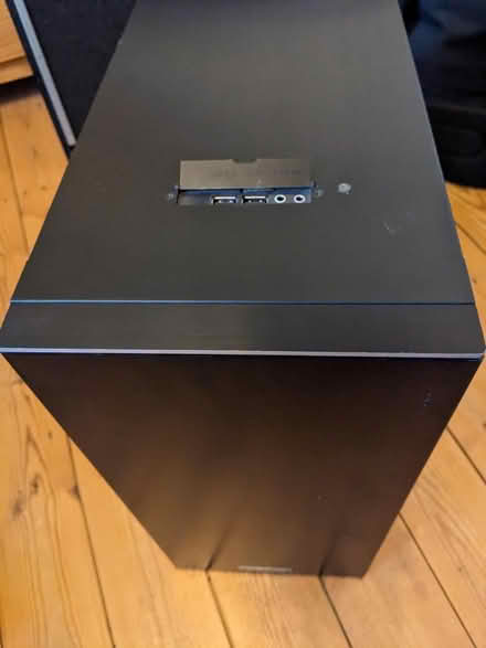 Photo of free Classic Lian Li PC case (OX14, Abingdon) #1
