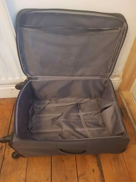 Photo of free 100L wheeled suitcase (B17) #3