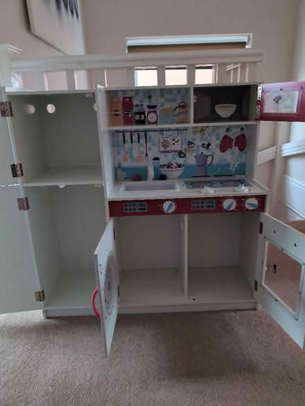 Photo of free Wooden play kitchen (Dunston S41) #2