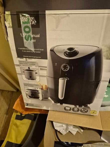 Photo of free Airfryer, rice cooker (Tottenham N15 4UF) #1