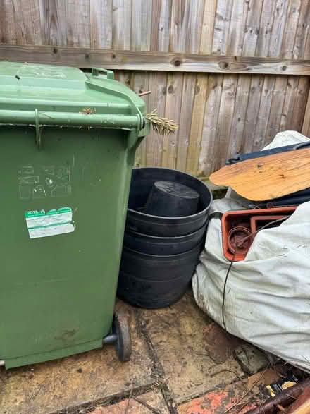 Photo of free Large flower pots (Highworth) #1