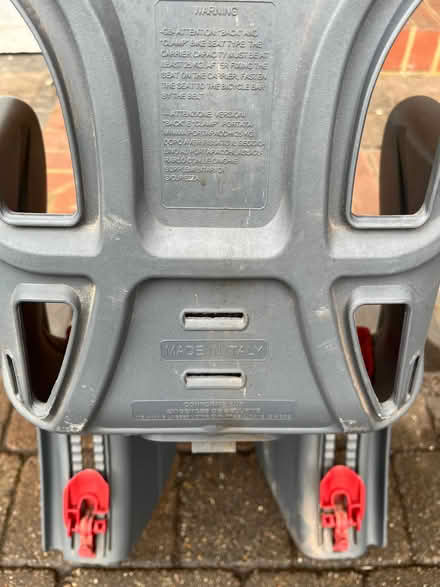 Photo of free Child bike carrier seat (Hinchley Wood KT10) #4