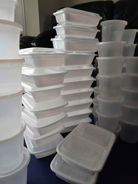 Photo of free Plastic takeout containers (Yonge Sheppard) #1