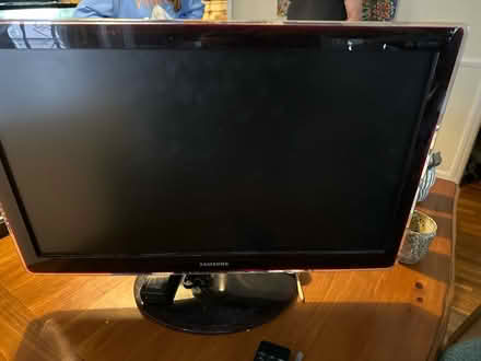 Photo of free Samsung screen (Korea town) #1