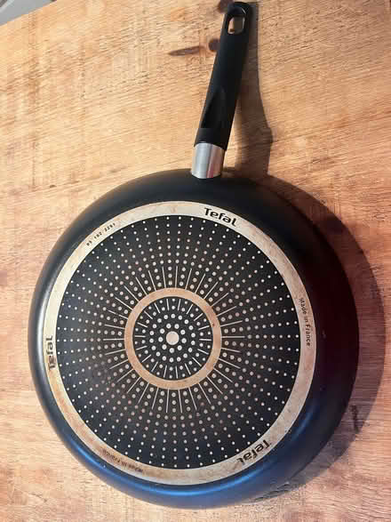 Photo of free Large Tefal frying pan (Chilton OX11) #2