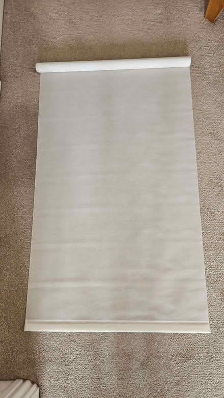 Photo of free Voile roller blind, no fixings (Bilton HG1) #1