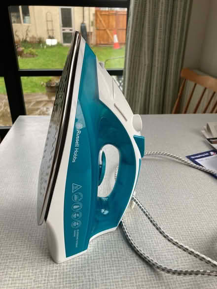 Photo of free Russel Hobbs iron (Stanford-Le-Hope SS17) #1
