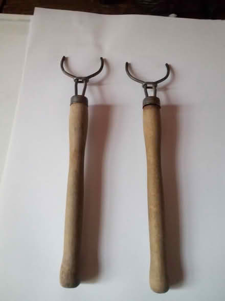 Photo of free Washing-up brush holders/other (Lower Holloway N7) #1
