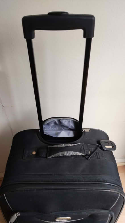 Photo of free Medium-large suitcase (GU52) #2