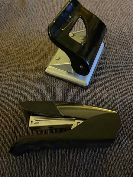 Photo of free Stapler and hole punch (Penge BR3) #3