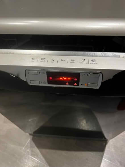 Photo of free Smeg dishwasher spare or repairs (Nw1 7br) #2