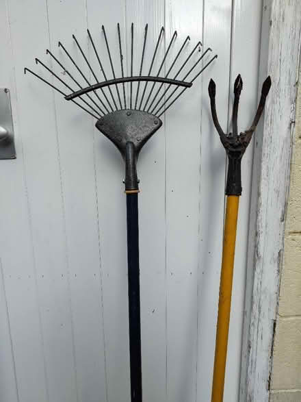 Photo of free Garden rake and hoe (Bowerham LA1) #2