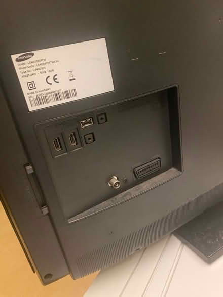 Photo of free 40” Samsung tv. (Malvern WR14) #2