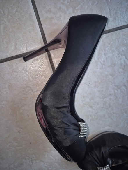 Photo of free Shoes (IG6) #2