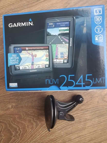 Photo of free Garmin SatNav (TN25) #1