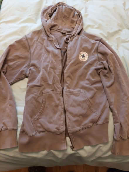 Photo of free Converse hoody (Upper Wolvercote OX2) #1