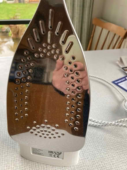 Photo of free Russel Hobbs iron (Stanford-Le-Hope SS17) #2