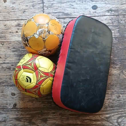 Photo of free 2 Footballs & Sparring Boxing Punch (Dollis Hill Lane) #3