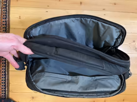 Photo of free Vaude commuting pannier (AL1) #3
