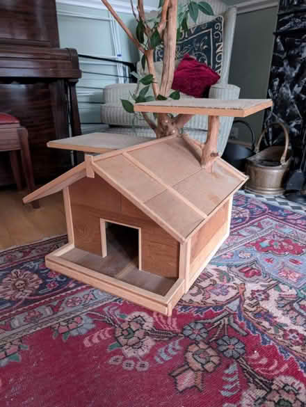 Photo of free Solid wood Cat Tree (Neasden NW10) #4