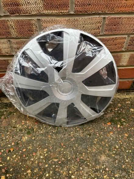 Photo of free 1x Wheel trim (IP4) #1