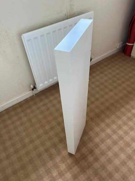 Photo of free 'Floating' shelf (Kendal LA9) #1