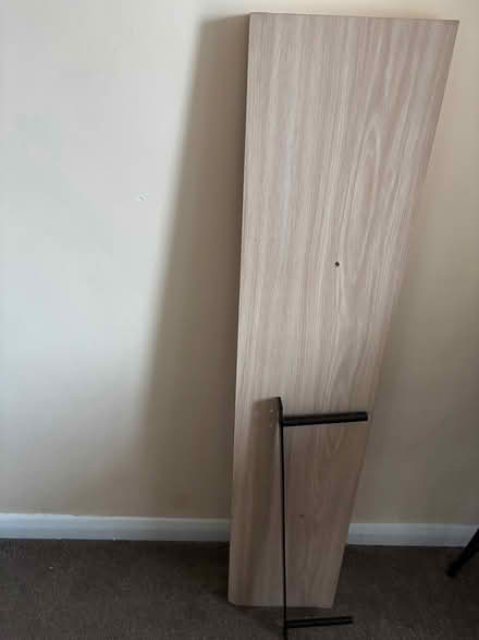 Photo of free Floating shelf (Croydon CR2) #1