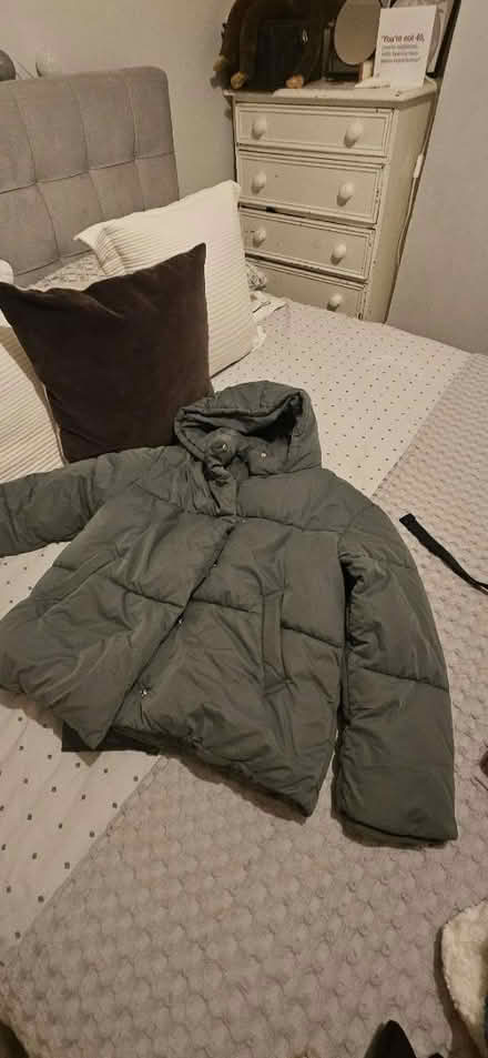 Photo of free winter jacket (SW14) #1