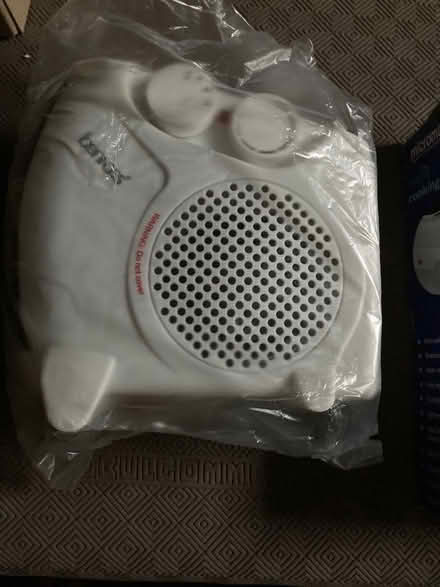 Photo of free Upright/flat fan heater (Westham BN24) #2