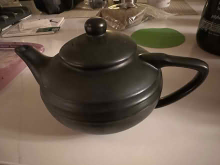 Photo of free Small tea pot (Renton Highlands) #1