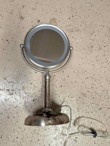 Photo of free Vanity mirror with light (Cupertino Public Library) #1
