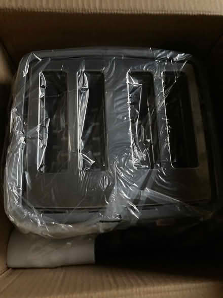 Photo of free Toaster (Westham BN24) #1