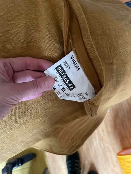 Photo of free 2 pillows and cushions 50x50 (Mount Florida G42) #1