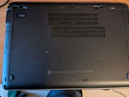 Photo of free HP laptop, running Chrome OS. Works only on mains power (Golden Triangle NR2) #3