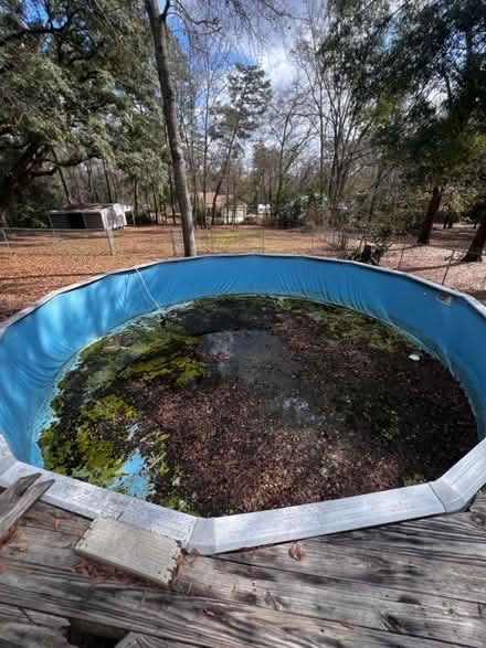 Photo of free Above ground swimming pool (Crump rd) #1