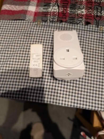 Photo of free Wireless doorbell and receiver (Cawston CV22) #2