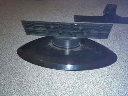 Photo of free TV stand (Stisted CM77) #1