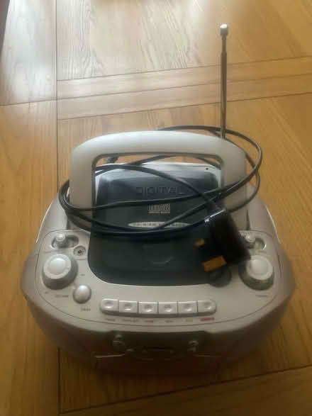 Photo of free CD/Cassette Player (Ryecroft WS2) #4