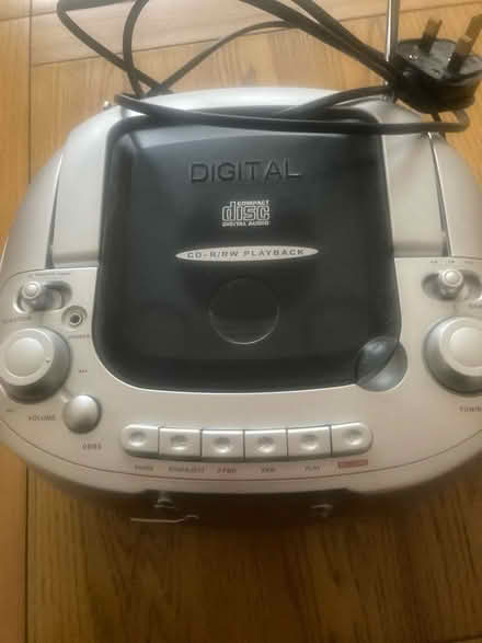 Photo of free CD/Cassette Player (Ryecroft WS2) #2