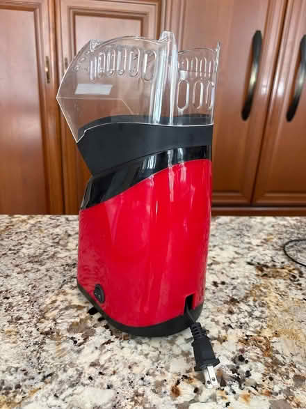 Photo of free Popcorn air popper (Penfield) #2