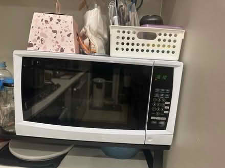 Photo of Microwave (Oswestry SY11) #1