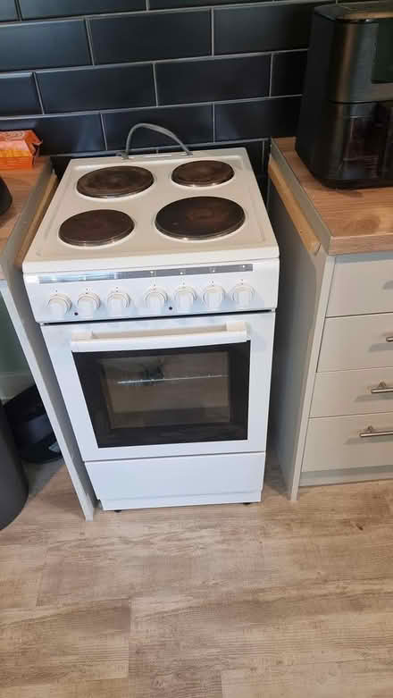 Photo of free Electric cooker (Neath) #1