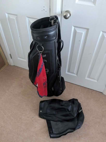 Photo of free Maxfli Golf Bag + club head cover (Coggeshall) #1