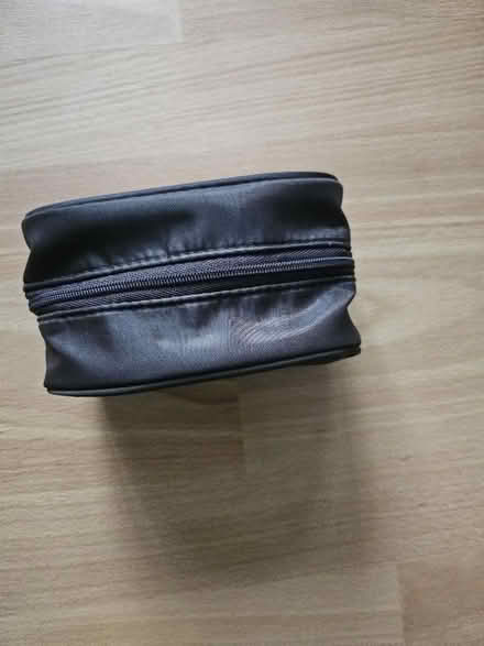 Photo of free Small cosmetic case (HA7) #2